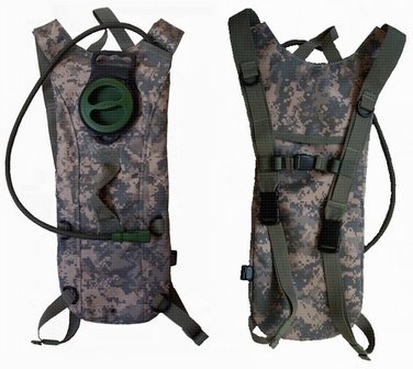 Camelpack 2 ltr. Digital ACU camo